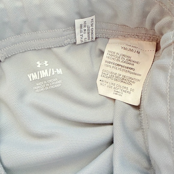 Under Armour Kids' Pull Up Pants w/ Belt Loops - Lot of 4 - Medium - Picture 10 of 16